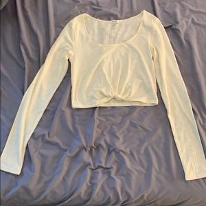 Long sleeved crop